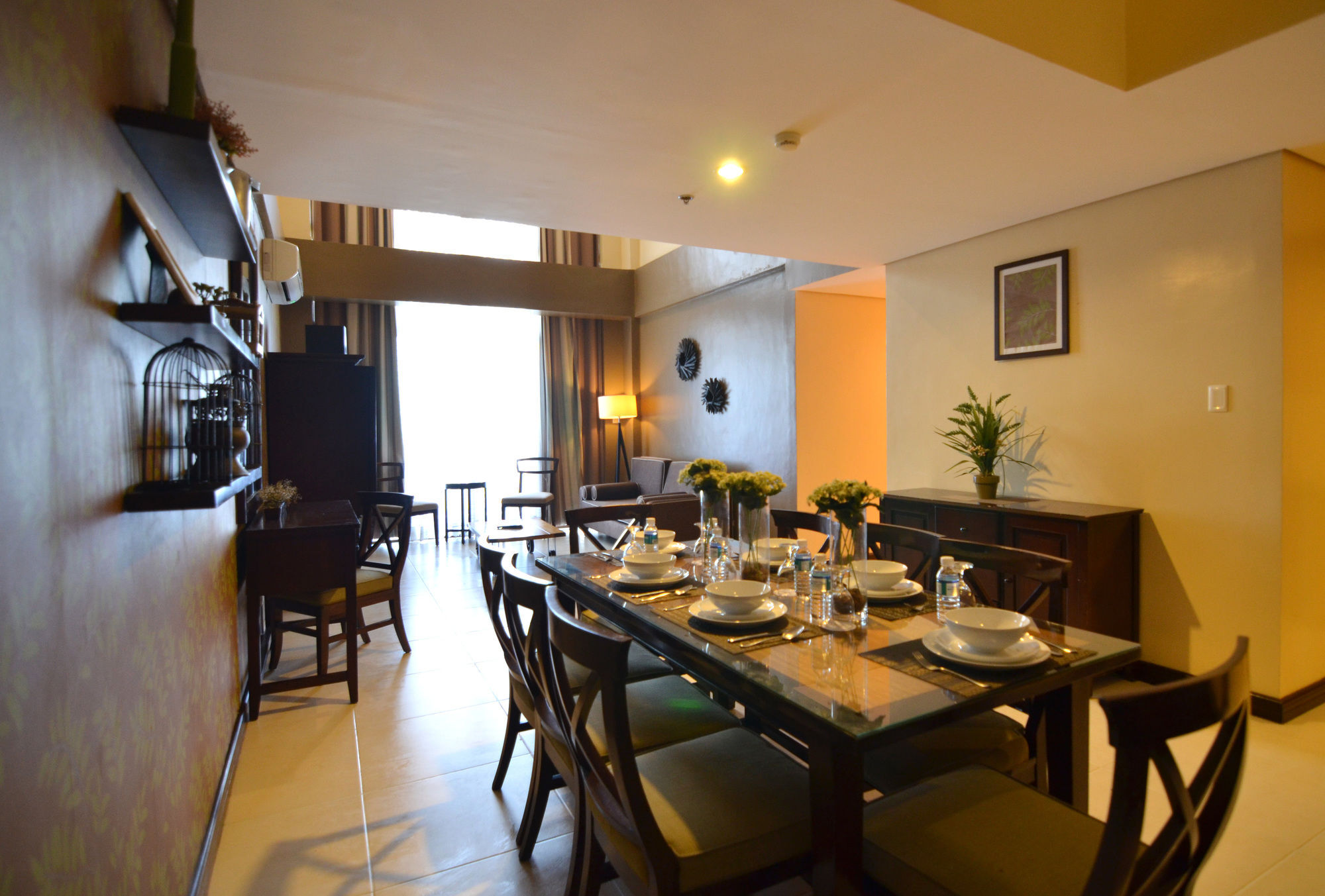 Crosswinds Resort Suites Тагайтай Экстерьер фото